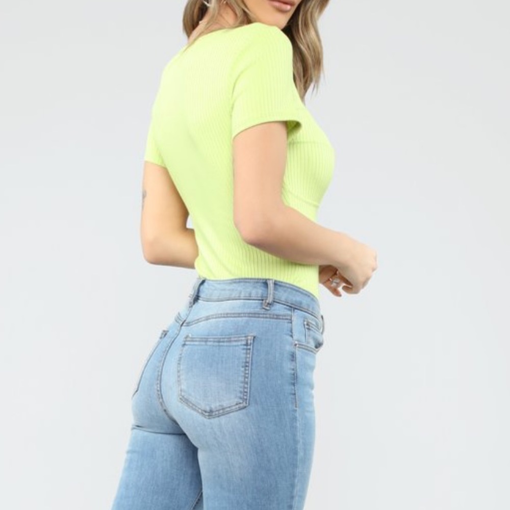 Fashion nova Out Of Time Bodysuit in lime size S - Picture 3 of 3